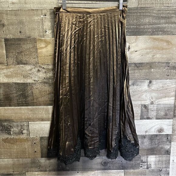 Blue tasscl skirt - Picture 1 of 7